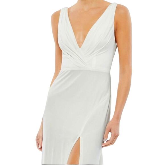 Mac Duggal Faux Wrap V-neck Thigh Slit White Cowl Back Bustle Tail Gown sz 6 NWT - Picture 4 of 6